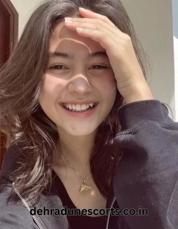 Seema - Call Girl Mumbai